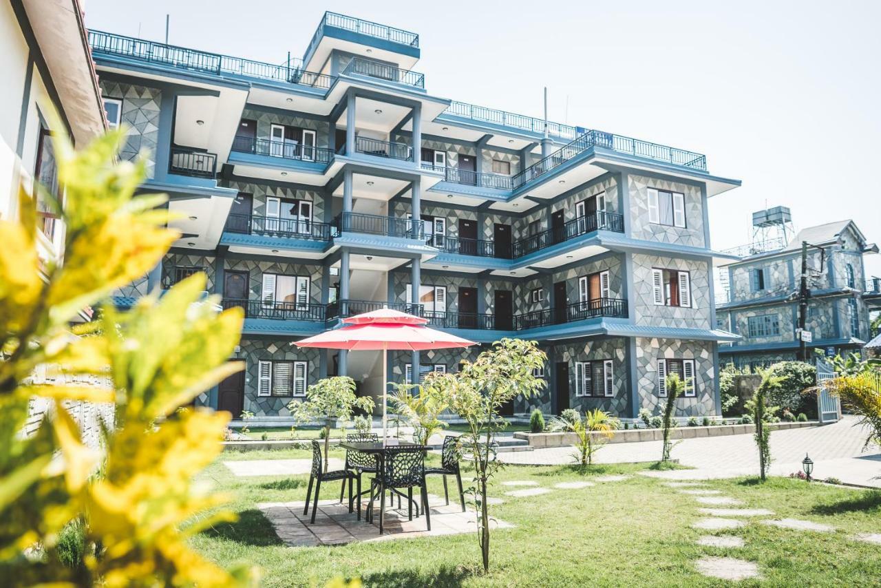 Hotel K2 Покхара Екстер'єр фото