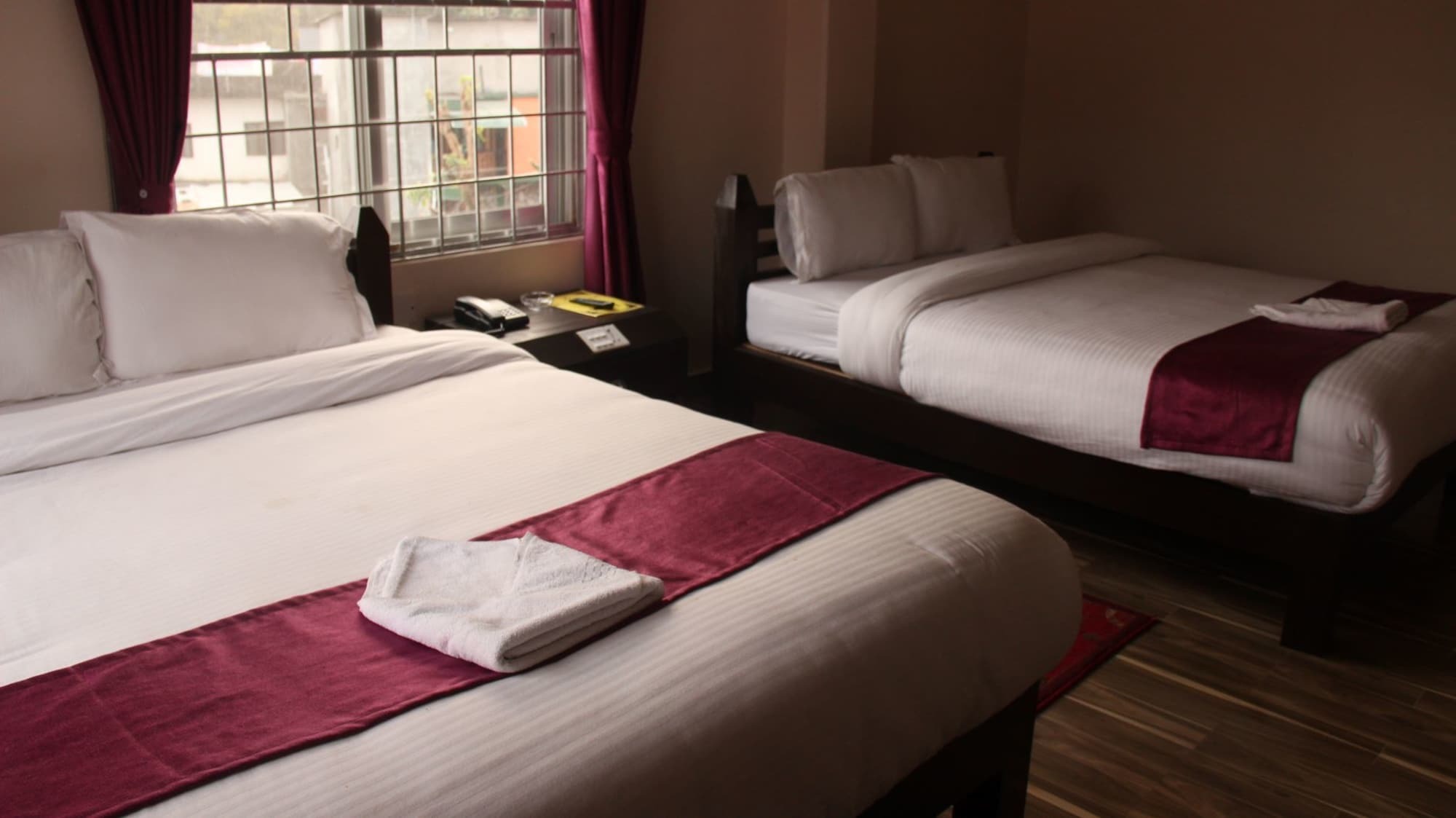 Hotel K2 Покхара Екстер'єр фото