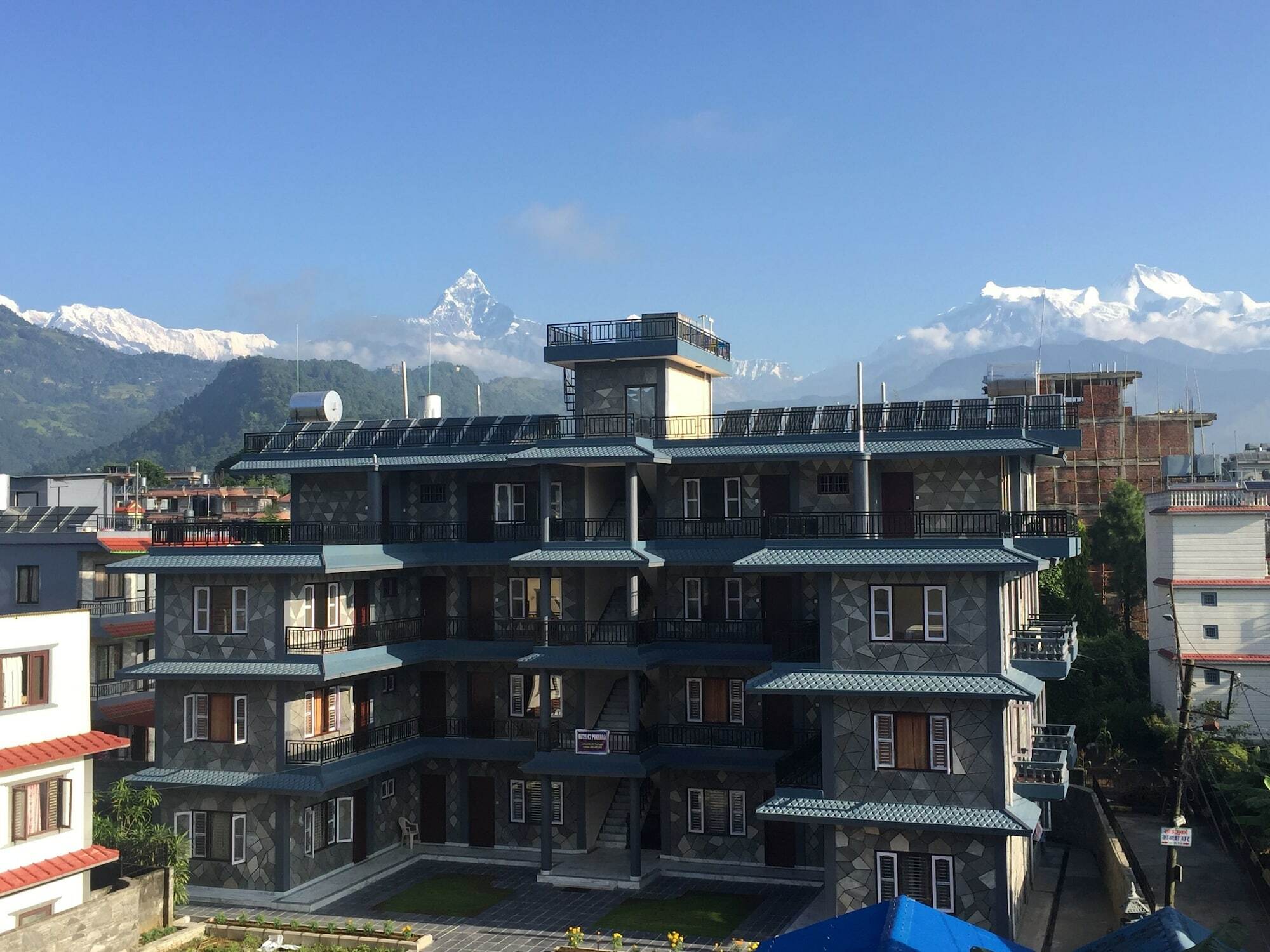 Hotel K2 Покхара Екстер'єр фото